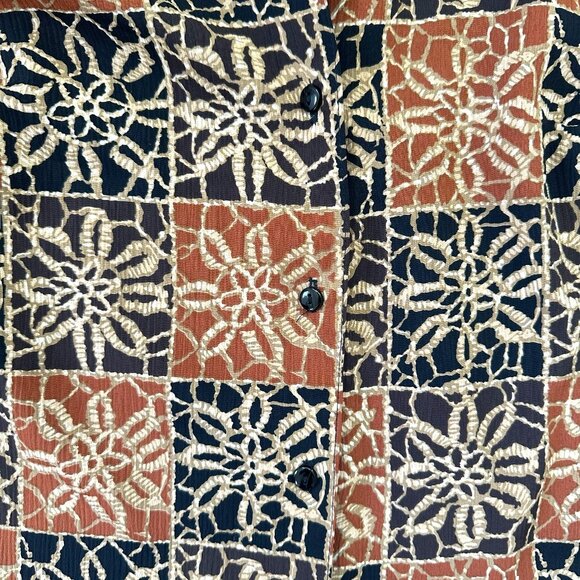 Notions Floral Mock Twinset Button Up - Picture 5 of 8